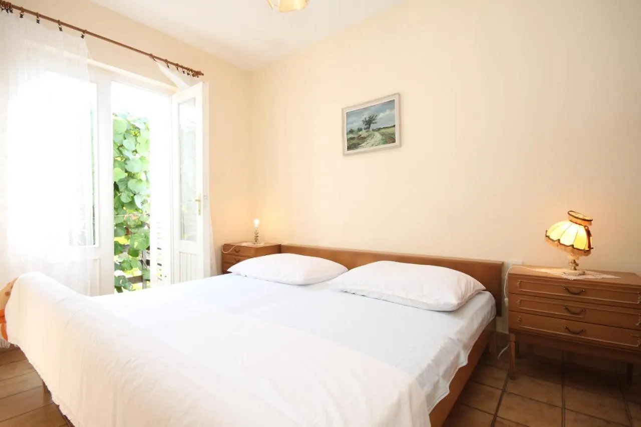 Apartments With A Parking Space Umag - 7124 Croatia